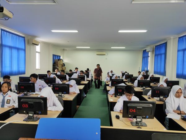 LABORATORIUM LABORATORIUM
