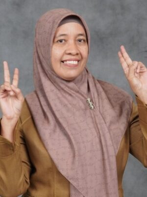 Erniwati J., S.Pd.