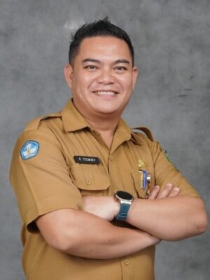 Firdaus Tommy, A.Md., S.Kom., Gr.